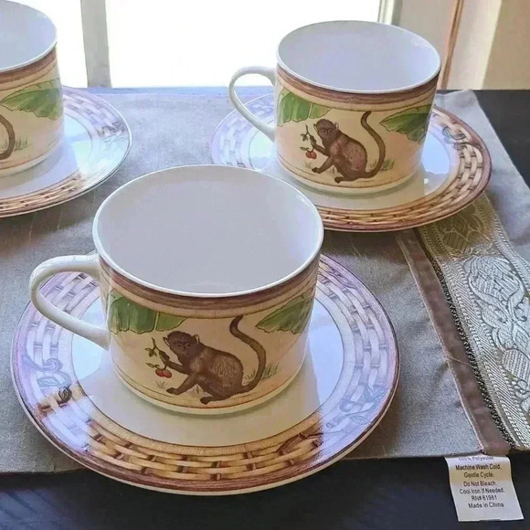 Cup AND SAUCER SET BEAUTIFULLY PORCELAIN  SET BY AMERICAN ATELIER VINTAGE COLLEC - Picture 4 of 6